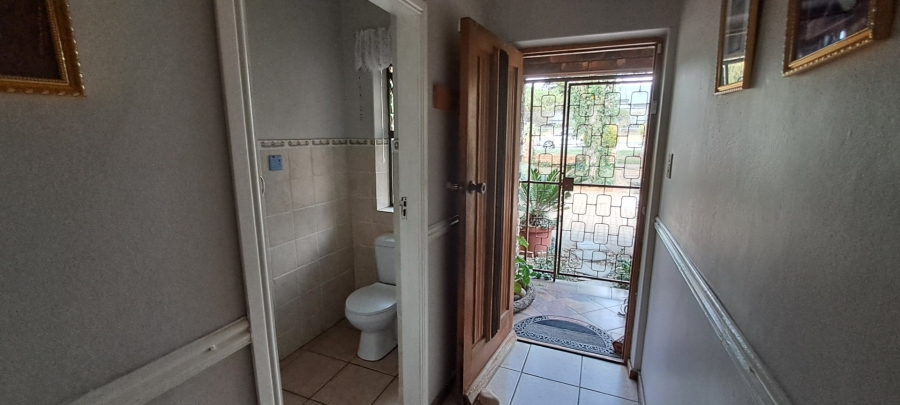 4 Bedroom Property for Sale in Vanes Estate Eastern Cape